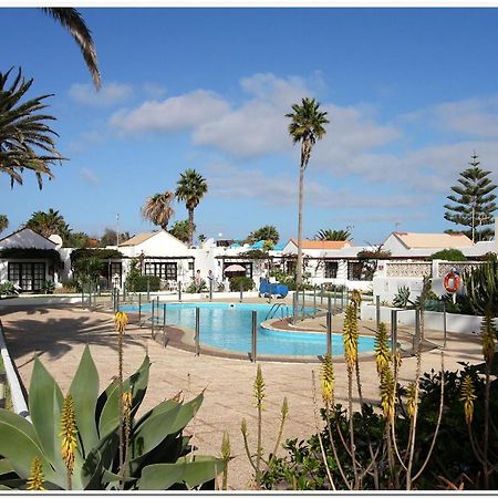 Estrella Del Mar 8. 1 Bedroom Villa With Pool And Gardens 300 Metres From The Beach Corralejo Bagian luar foto